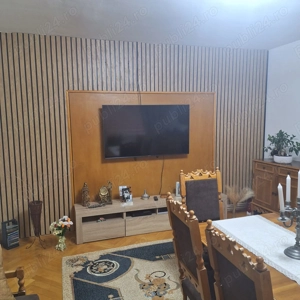 Apartament 3 camere decomandate, 2 băi, 2 holuri, 2 balcoane