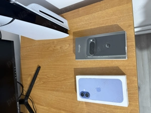 Vând iPhone 17 și google pixel 10 pro