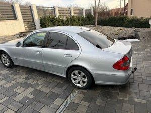 Mercedes Benz E220 w211 in stare f buna - imagine 2