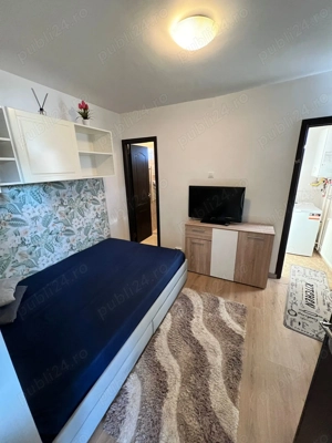 inchiriez garsoniera zona Preciziei