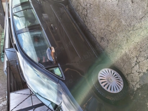 Vând VW Touran în stare bună de functionare - imagine 5