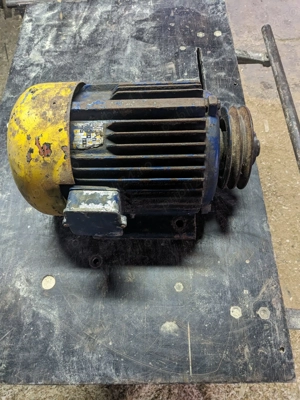 Motor electric trifazic 5,5 kW, 2800 rpm