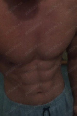 Adresat Domnișoarelor&Doamnelor