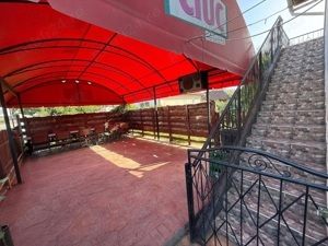 Se vinde clădire cu etaj la 30km de oraș, preț 46.500  - imagine 6