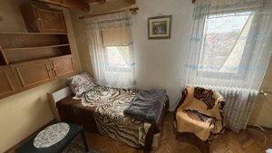 Ofer o camera spre inchiriere in  zona Lipovei