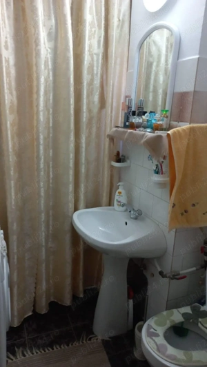 Apatarment decomandat aproape de mall - imagine 4