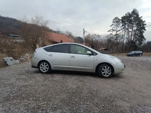 Toyota Prius 2  - imagine 5