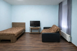 Berceni, proprietar, închiriez garsoniera la 5 min. metrou Dimitrie Leonida,