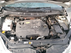 Vând sau schimb Mazda  5 din anul 2006 - imagine 2