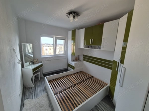 Apartament 4 camere, etaj intermediar, complet utilat   Micălaca - imagine 5