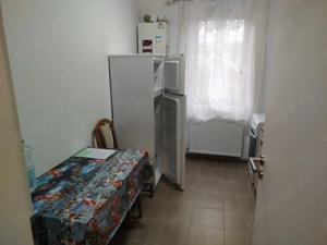 Închiriez apartament 2 camere - imagine 8