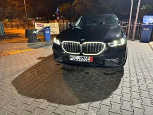 BMW 520d xdrive - imagine 3