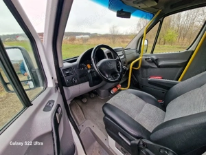 Mercedes Benz Sprinter XXL 8+ 1 Locuri An 2008 Motorizare 2.2 CDi 150Cp Euro 4 toate reviziile la zi - imagine 9