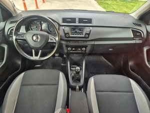 vand skoda fabia III,euro6 ,clima automata,scaune incalzite,carte service - imagine 6