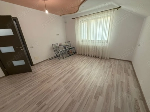 Vând casă , teren și garaj  în Piatra Neamț  - imagine 5