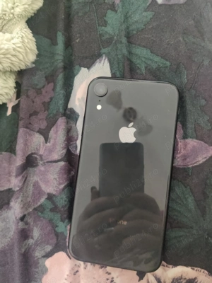 Se vinde iPhone XR 
