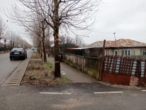 vând casă bătrânească  - imagine 2