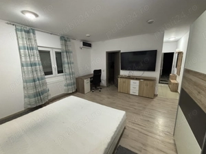 garsoniera vila Uverturii - imagine 2