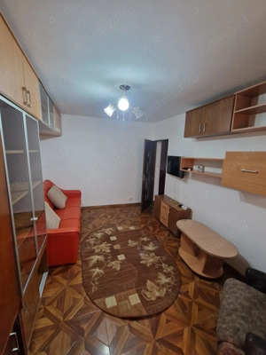 Inchiriat garsoniera  - imagine 3