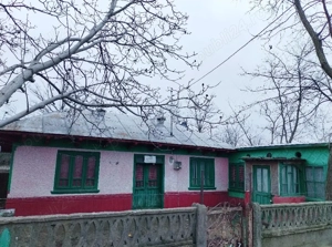 Vând casa bătrânească  - imagine 10