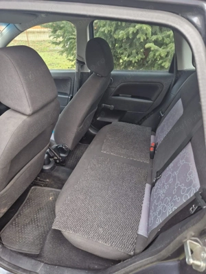 Ford Fiesta 1,2l benzină  - imagine 5