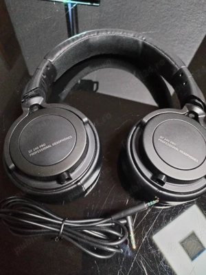 Căști beyerdynamic DT 240 PRO 