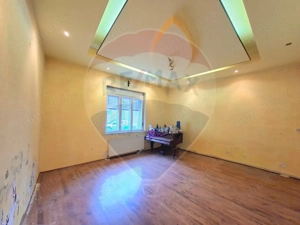 Proprietate centrală Arad,  cotă teren mare, acces auto - imagine 4