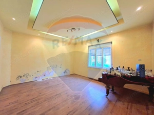 Proprietate centrală Arad,  cotă teren mare, acces auto - imagine 5