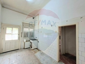 Proprietate centrală Arad,  cotă teren mare, acces auto - imagine 14