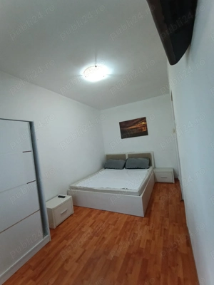 Apartament 3 camere METROU GORJULUI