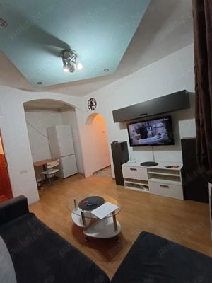 Apartament 3 camere METROU GORJULUI