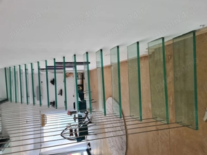 Scări flotante cu trepte din sticlă securizata - imagine 5