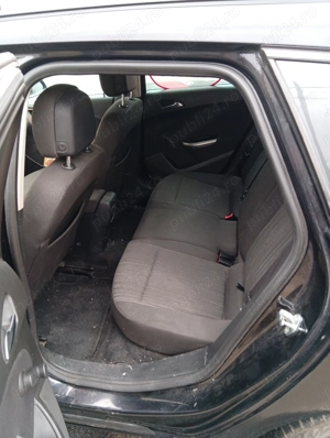Vând Opel Astra J Sport Tourer 2011 - imagine 3