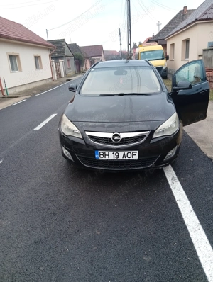 Vând Opel Astra J Sport Tourer 2011 - imagine 10