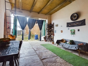 Casă de vanzare într-o zonă superbă și liniștită  - imagine 7