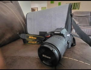 Aparat profesional Nikon D5600 aproape nou
