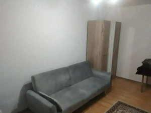 Vand canapea extensibilă in Orașul Bacău 