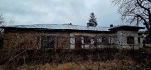 Casa cu teren de vinzare in Moara Domneasca-Rafov 