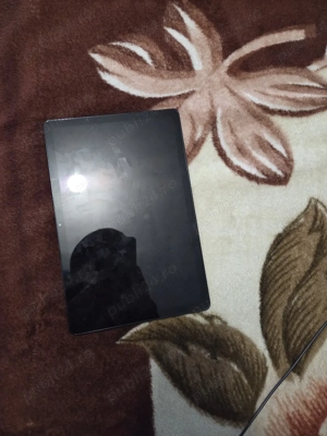 Vând tableta Samsung galaxy tab A9+ de 256gb 