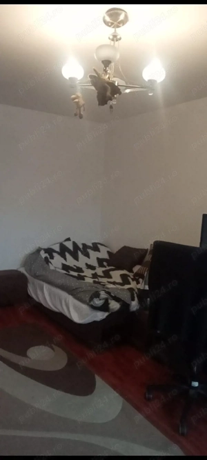 Podu ros, apartament o camera - imagine 3