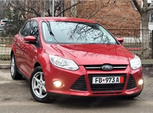 Ford Focus 1.6 benzină clasic, Navi, impecabilă 