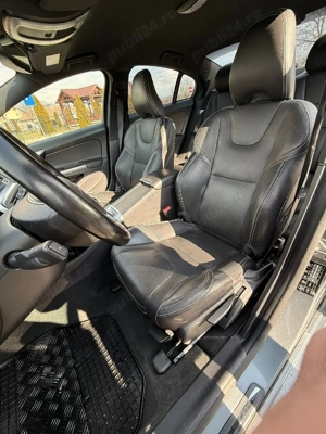 Vând Schimb Volvo S60 2.0 diesel  - imagine 9