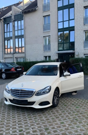 Mercedes-Benz E200 BlueTEC   W212   Automată   2015 - imagine 4