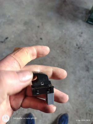 Buton geam electric dreapta fata /spate stanga Volkswagen Golf 6, VW Golf 5/plus ,VW Passat B6 