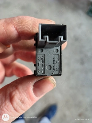 Buton geam electric dreapta fata /spate stanga Volkswagen Golf 6, VW Golf 5/plus ,VW Passat B6  - imagine 4