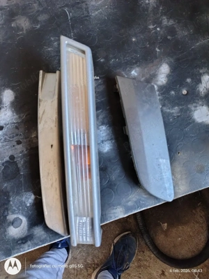 semnalizare stanga in bara fata Volkswagen Passat b6 
