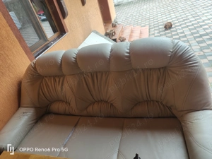 Canapea și fotoliu cu piele ecologica