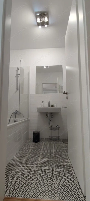 Vand apartament 2 camere cu loc de parcare subterana in Aviatiei - Park  - imagine 6