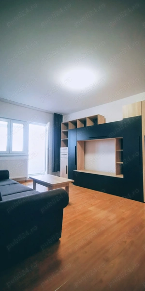 Complex, 2 camere decomandat Bd. Parvan