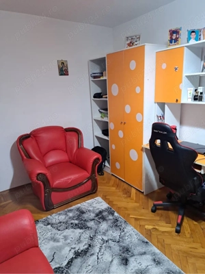 Vand apartament 3 camere - imagine 3